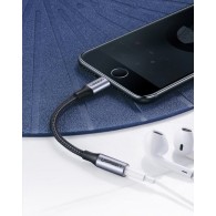 Адаптер Ugreen 3,5 mm mini jack - Lightning MFI (Създаден за iPhone)  10cm (US211 30756), Сив