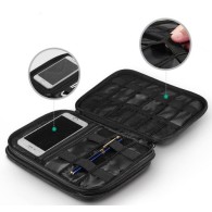 Чанта за телефон и аксесоари Ugreen Cable Accessory Storage Bag phone cables 24,5 x 17,5 x 5 cm gray (50147 LP149)