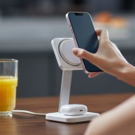 Безжично зарядно ESR Halolock CryoBoost, 2in1, Wireless Charger, Qi, Magnetic MaGsafe, Arctic White